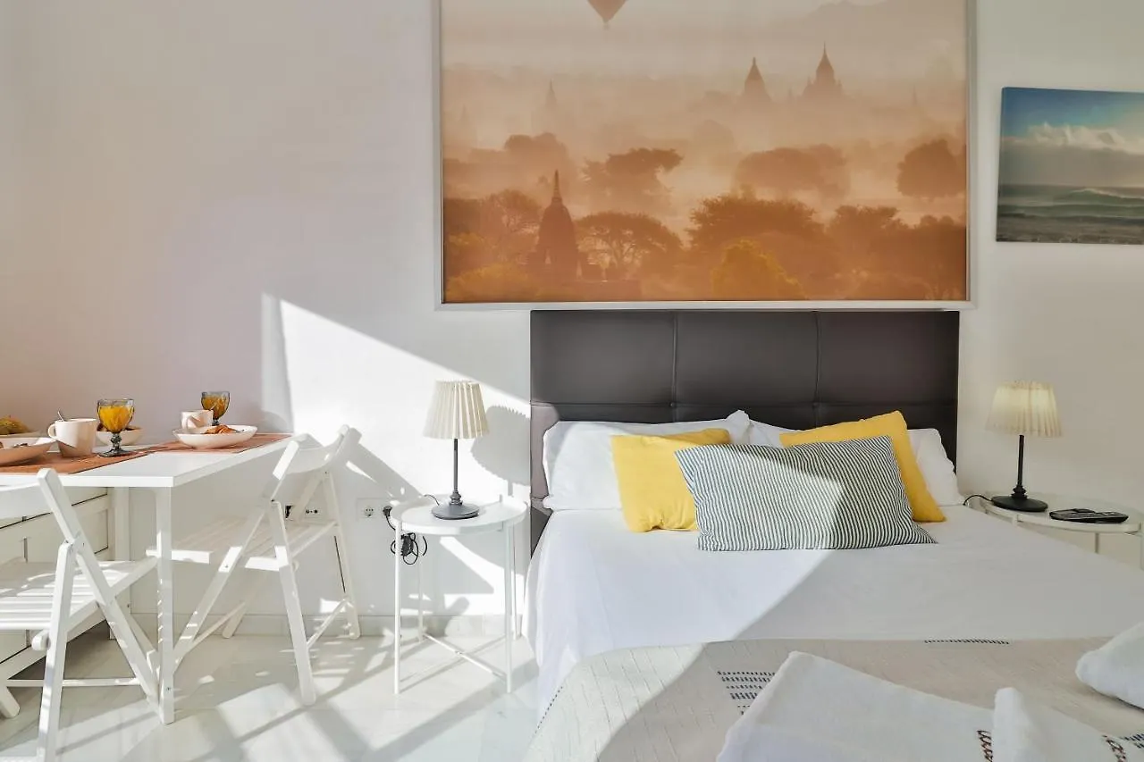 C17 - Friendly Studio Close To Town 3 Apartamento Málaga